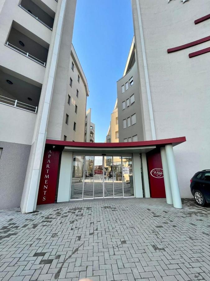 Sladjawing2 Appartement Jagodina Buitenkant foto